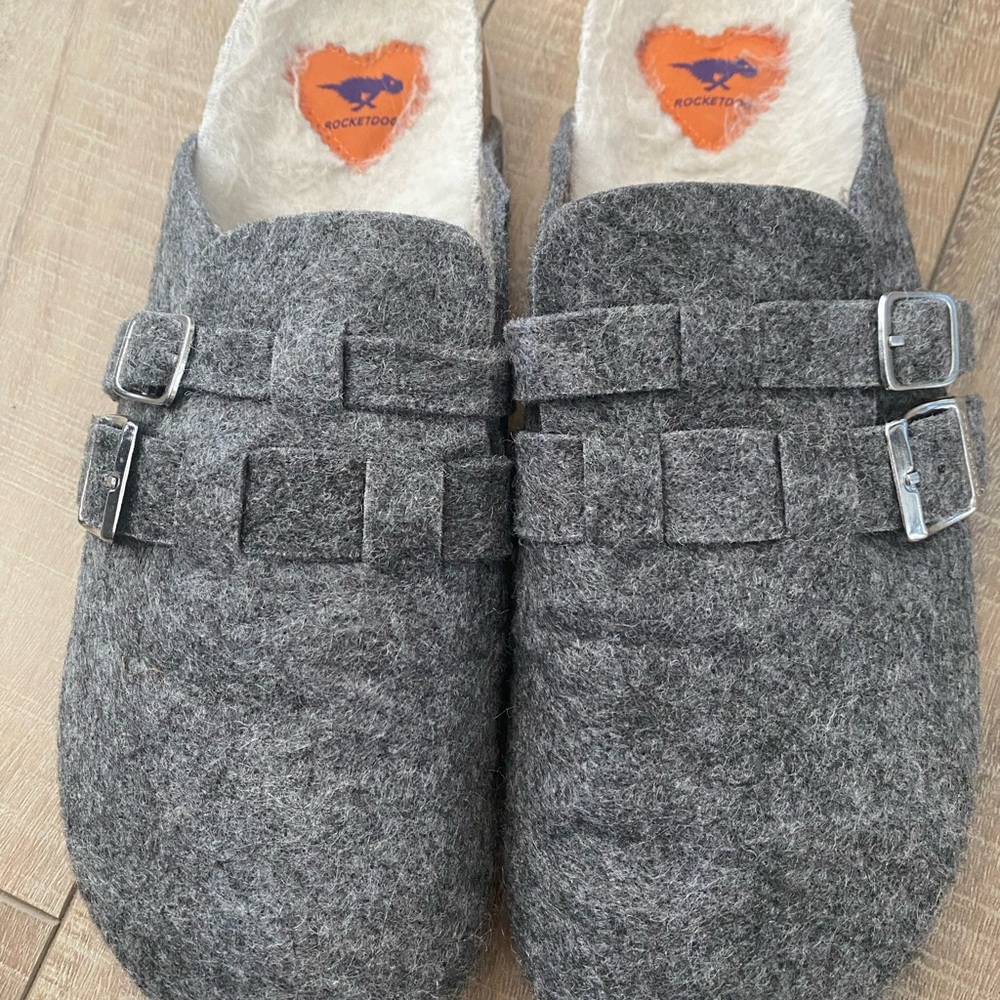 Ladies Gray Wool Slippers